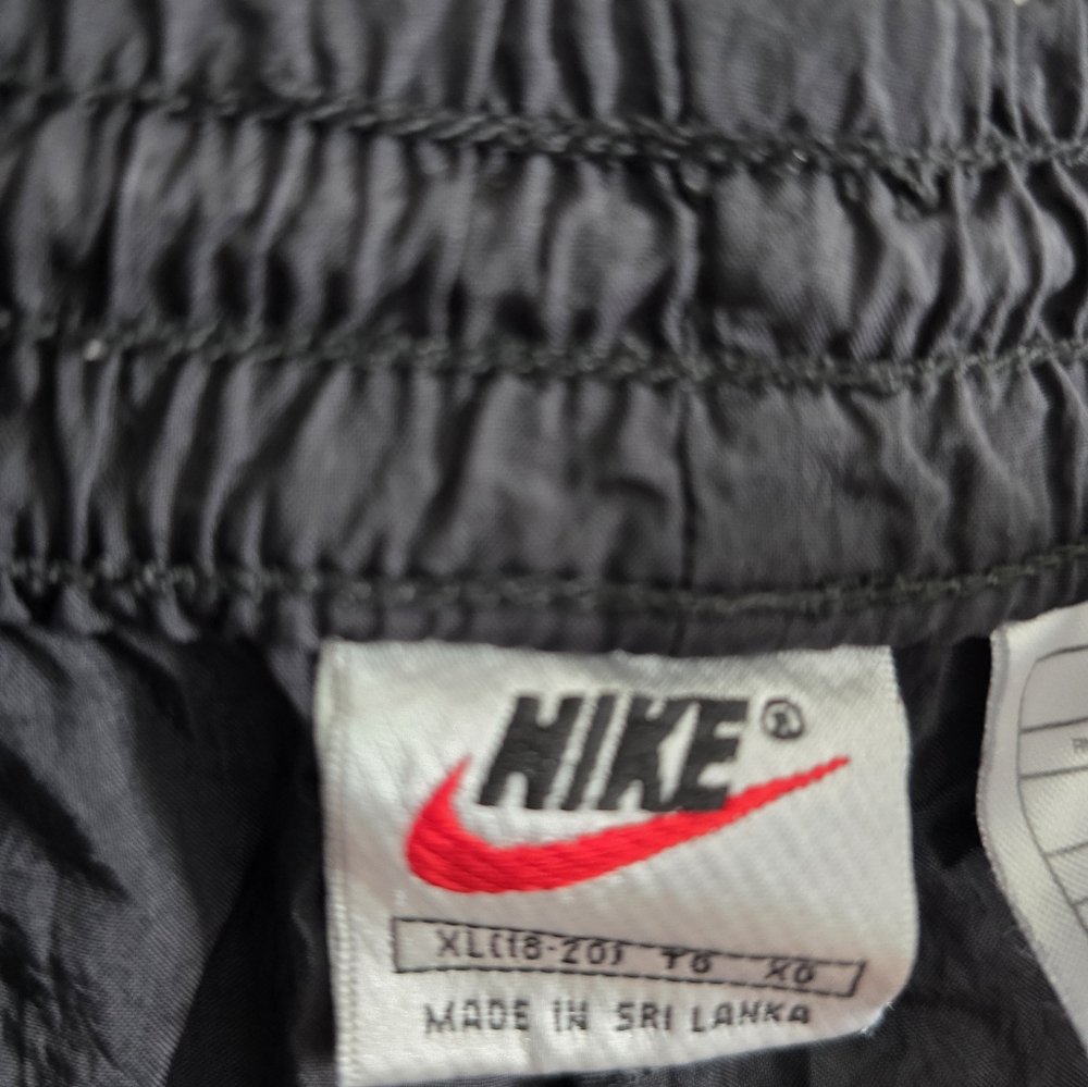 Vintage 90s Nike Boys Windbreaker Track Pants Black White Nylon Xl - Picture 3 of 6